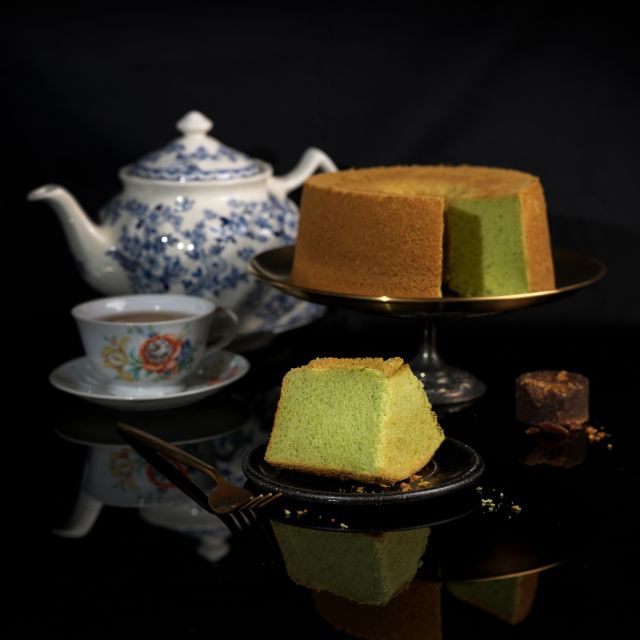 Pandan Chiffon Cake