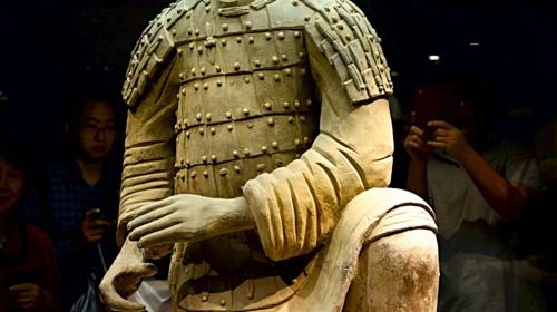 Xian Emperor Qinshihuang's Mausoleum Site Museum (Terracotta Army) + Huaqing Palace one-day tour [Chinese/English guide] Day Tours