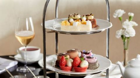 (10% off) The Grand Lobby afternoon tea - Raffles Hotel Singapore
