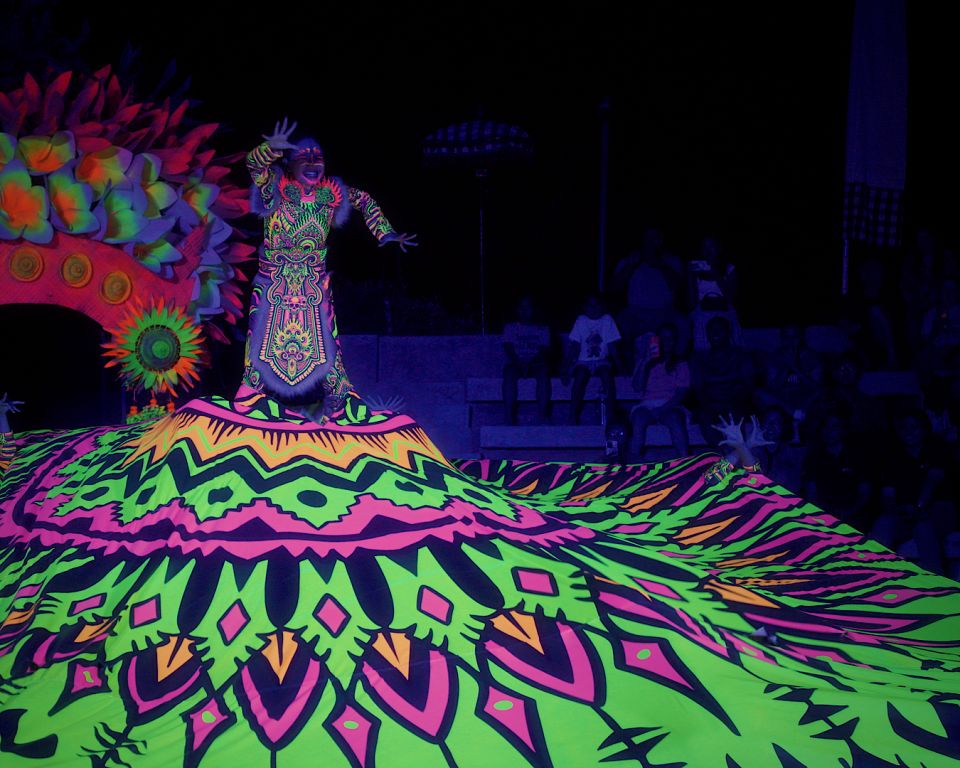 Cipta Rwa Loka Performance Dance Show