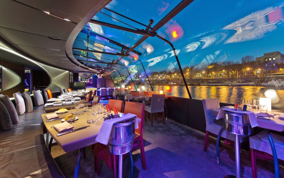 Bateaux Parisiens Seine River Dinner Cruise with French Premium Menu