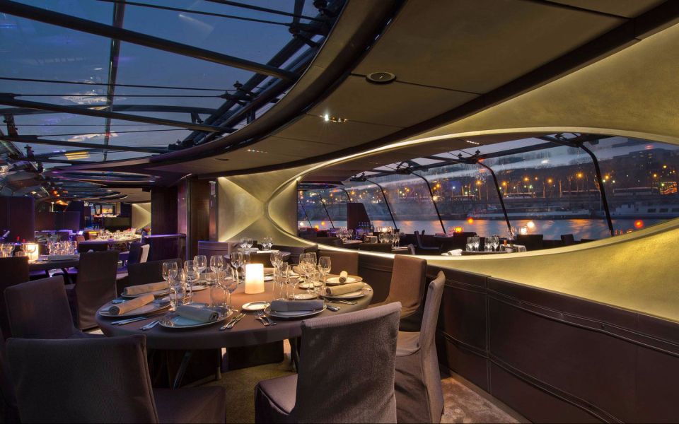 Bateaux Parisiens Early Evening Dinner Cruise