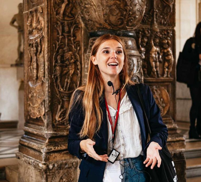 Paris: Reserved Access, Guided Louvre Museum Tour w/ Expert