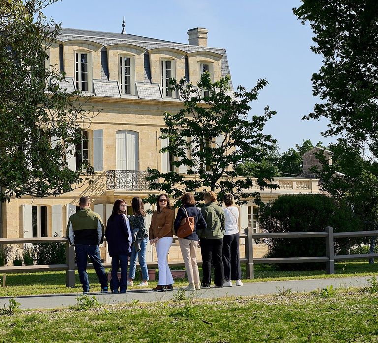 From Bordeaux: full day wine trip to St Emilion and Margaux
