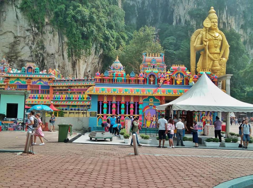Kuala Lumpur Suburbs Batu Caves Half-Day Tour